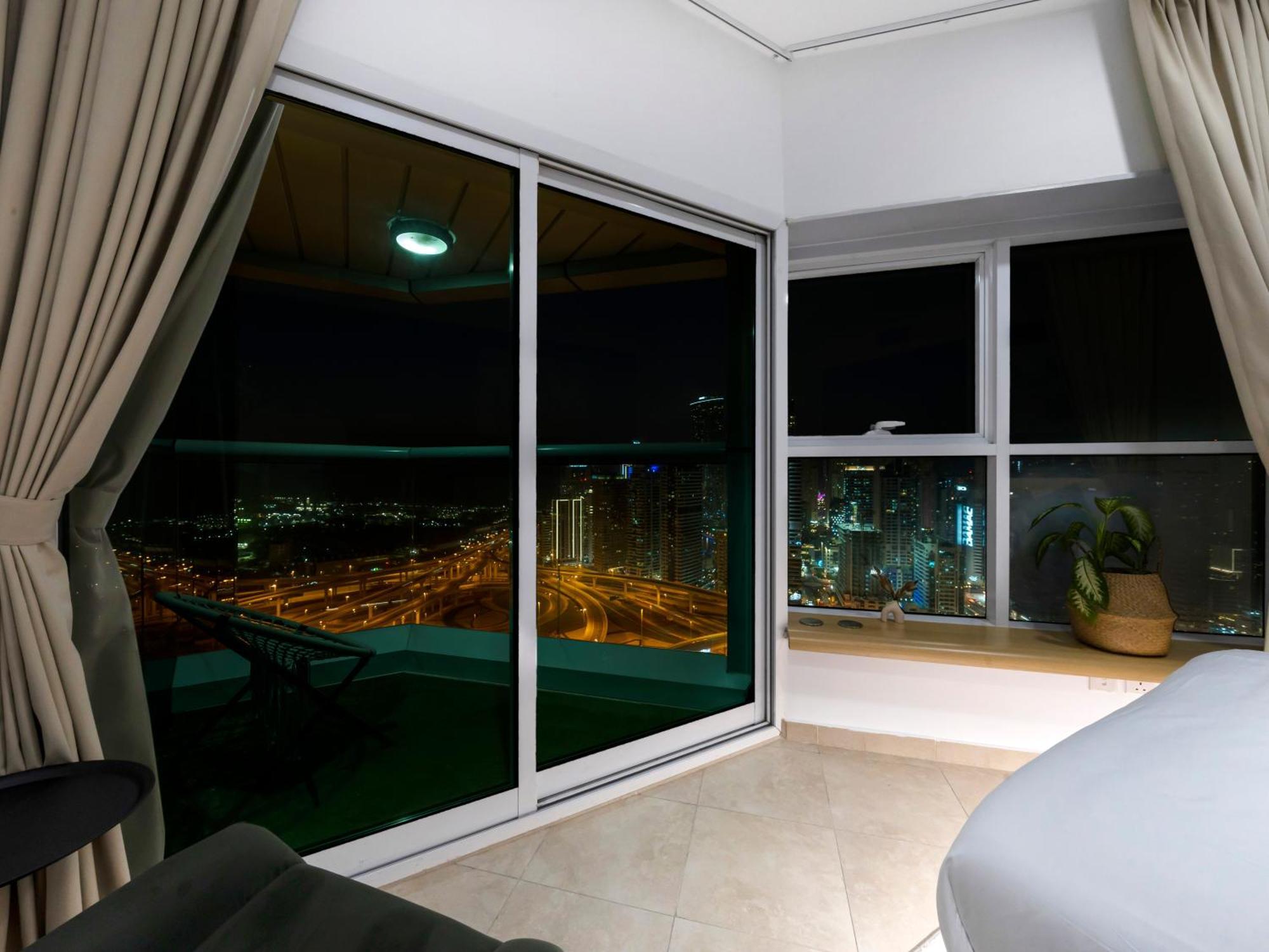 Stunning Panoramic Sea & Marina Skyline View Lejlighed Dubai Eksteriør billede